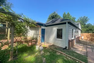 7225 Pine Dr, Annandale, VA 22003 - Photo 15