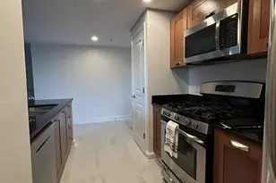 2451 Midtown Ave, Alexandria, VA 22303 - Photo 9