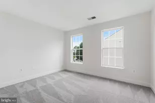 4314 Summit Pl, Alexandria, VA 22312 - Photo 17