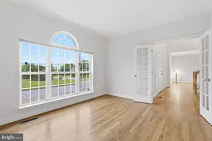 4314 Summit Pl, Alexandria, VA 22312 - Photo 5