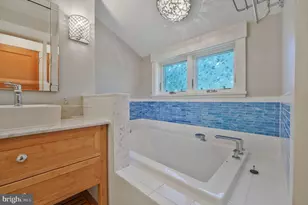 1914 Contralto Ct, Vienna, VA 22182 - Photo 35