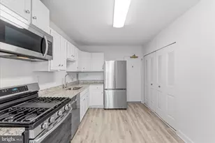 3701 S George Mason Dr, Falls Church, VA 22041 - Photo 15
