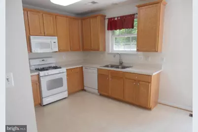 7556 Great Swan Court, Alexandria, VA 22306 - Photo 3