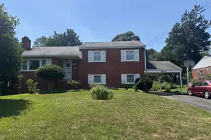 8316 Ashwood Dr, Alexandria, VA 22308 - Photo 1