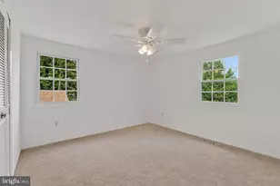 12805 Melvue Ct, Fairfax, VA 22033 - Photo 17