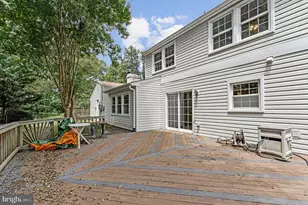 12805 Melvue Ct, Fairfax, VA 22033 - Photo 23