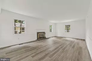 12805 Melvue Ct, Fairfax, VA 22033 - Photo 5