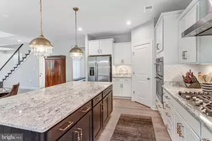 8934 Hubbard Way, Lorton, VA 22079 - Photo 17
