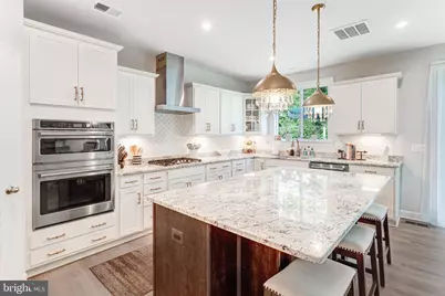 8934 Hubbard Way, Lorton, VA 22079 - Photo 15