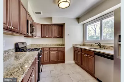 6014 Leewood Drive, Alexandria, VA 22310 - Photo 3
