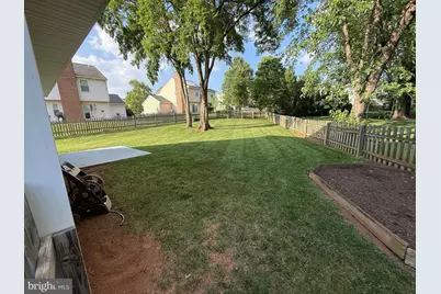 13146 Lazy Glen Court, Herndon, VA 20171 - Photo 9