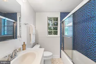 6617 E Wakefield Dr, Alexandria, VA 22307 - Photo 21