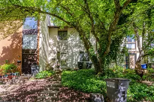 2455 Pyrenees Ct, Reston, VA 20191 - Photo 3