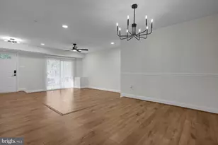 6372 Birch Leaf Ct, Burke, VA 22015 - Photo 7