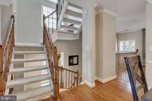 3956 Valley Ridge Dr, Fairfax, VA 22033 - Photo 13