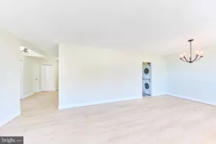 3705 George Mason Dr, Falls Church, VA 22041 - Photo 7