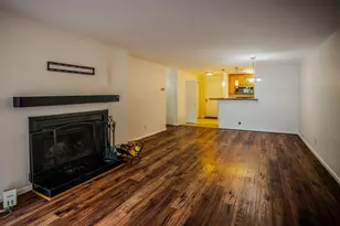 3176 Summit Square Dr, Oakton, VA 22124 - Photo 5
