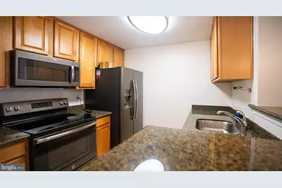 3176 Summit Square Drive #4-C5, Oakton, VA 22124 - Photo 13