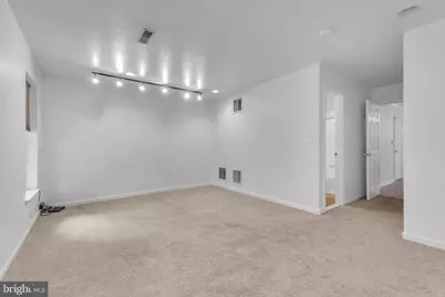 5937 Kirkcaldy Lane, Alexandria, VA 22315 - Photo 7