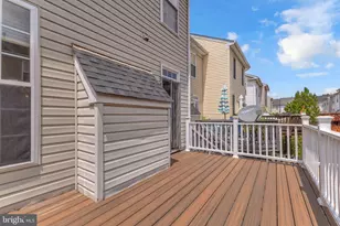 5937 Kirkcaldy Ln, Alexandria, VA 22315 - Photo 23