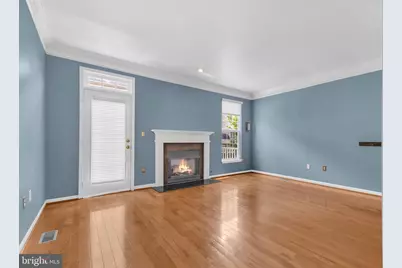 5937 Kirkcaldy Lane, Alexandria, VA 22315 - Photo 11