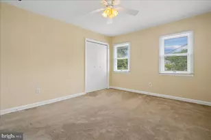 2256 Roanoke Dr, Alexandria, VA 22307 - Photo 19
