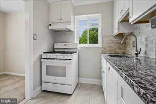 2256 Roanoke Dr, Alexandria, VA 22307 - Photo 15