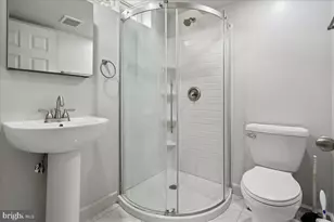 2256 Roanoke Dr, Alexandria, VA 22307 - Photo 33