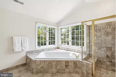 1407 Woodhurst Boulevard, McLean, VA 22102 - Photo 37