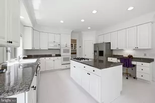 1407 Woodhurst Blvd, McLean, VA 22102 - Photo 23