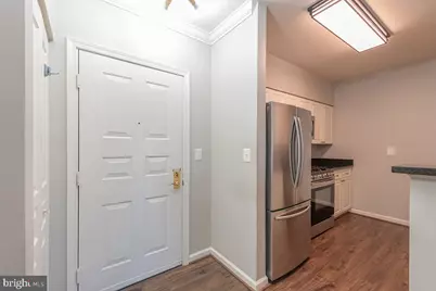 2204 Westcourt Lane #317, Herndon, VA 20170 - Photo 5