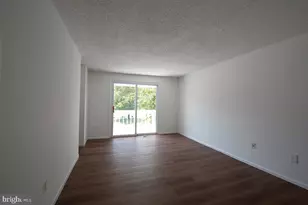 2204 Westcourt Ln, Herndon, VA 20170 - Photo 15