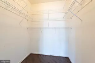 2204 Westcourt Ln, Herndon, VA 20170 - Photo 17