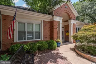 2204 Westcourt Ln, Herndon, VA 20170 - Photo 23