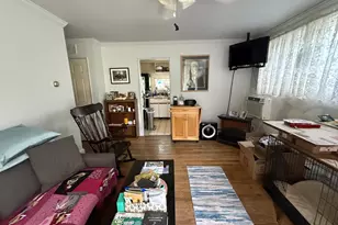 6404 Maplewood Dr, Falls Church, VA 22041 - Photo 17