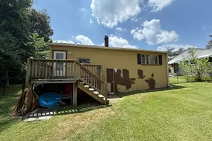 6404 Maplewood Dr, Falls Church, VA 22041 - Photo 13