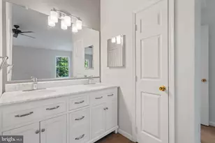 8608 Rocky Gap Ct, Lorton, VA 22079 - Photo 19