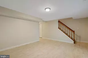 8608 Rocky Gap Ct, Lorton, VA 22079 - Photo 31