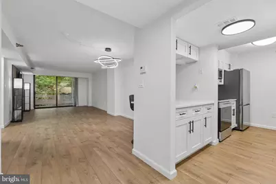 1808 Old Meadow Road #418, McLean, VA 22102 - Photo 3