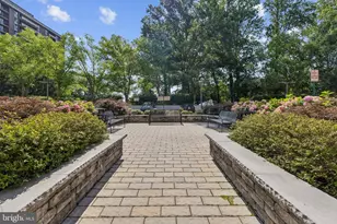 1808 Old Meadow Rd, McLean, VA 22102 - Photo 19