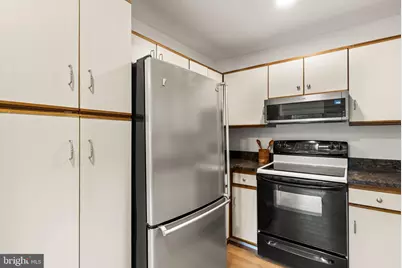 11025 Villaridge Court, Reston, VA 20191 - Photo 15