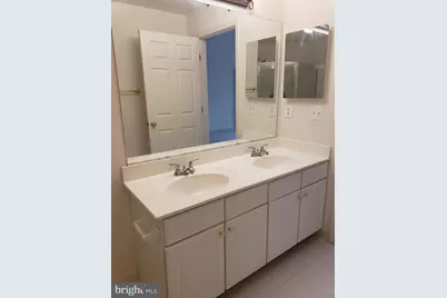 1928 Crescent Park Drive #29B, Reston, VA 20190 - Photo 29