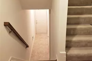 1928 Crescent Park Dr, Reston, VA 20190 - Photo 37