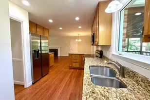 7216 Reservation Dr, Springfield, VA 22153 - Photo 5
