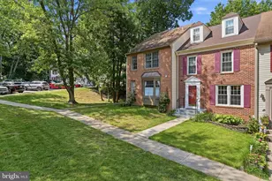 7691 Northern Oaks Ct, Springfield, VA 22153 - Photo 3