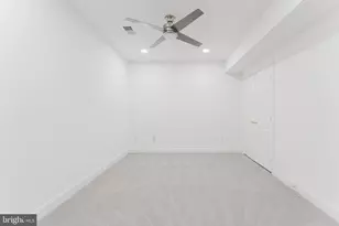 10527 Mereworth Ln, Oakton, VA 22124 - Photo 37