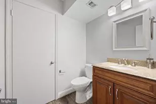 6144 Shiplett, Burke, VA 22015 - Photo 25