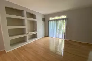 4110 Flower Box Ct, Fairfax, VA 22030 - Photo 3