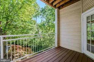 1520 North Point Dr, Reston, VA 20194 - Photo 27