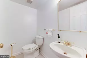9823 St Cloud Ct, Fairfax, VA 22031 - Photo 13